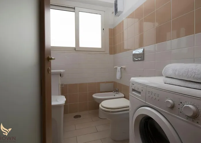 Mr Brown And Pensión Roma