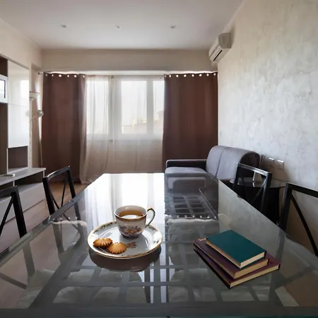 Guest house Mr Brown And 3*