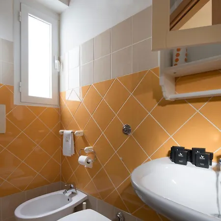 Гостевой дом Mr Brown And Рим