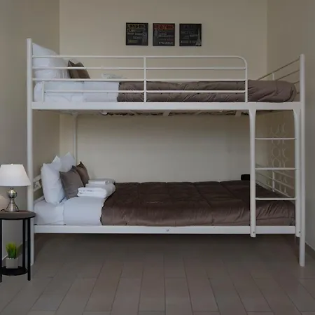 Mr Brown And Гостевой дом Рим