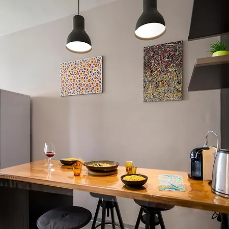 Mr Brown And 4* Рим