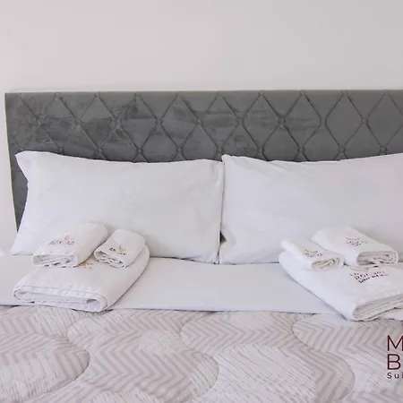 Mr Brown And 4* Рим