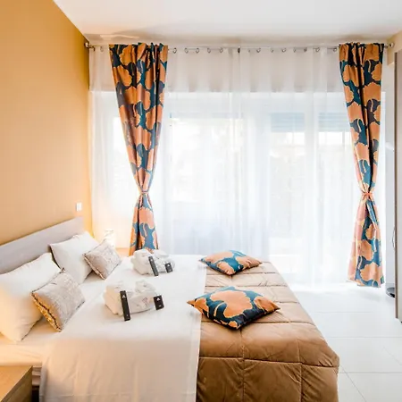 Mr Brown And Гостевой дом 4*